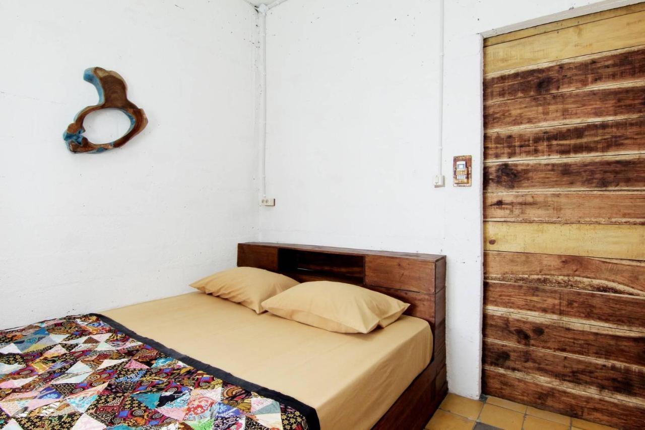 Kamar Budget Double